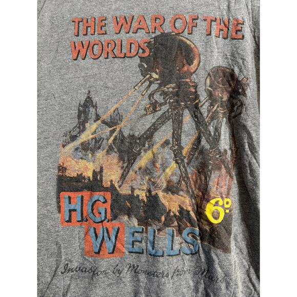 Out of Print The War of the Worlds Unisex T-Shirt Gray Size 2XL XXL - Picture 4 of 5